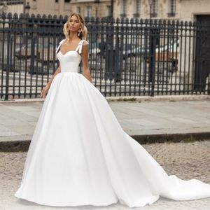 Milla Nova Blisse princess wedding dress ♥️ (convertible to strapless!)